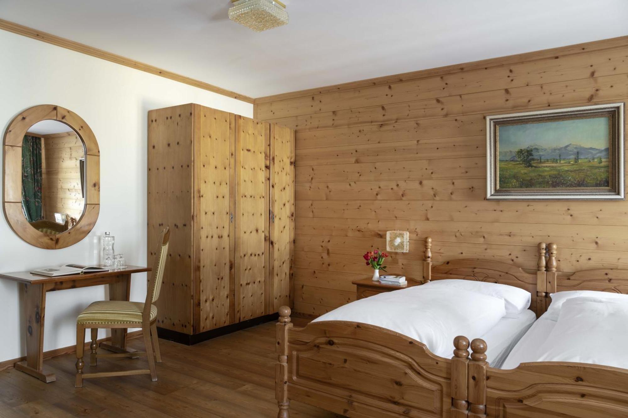 Doppelzimmer mit Balkon